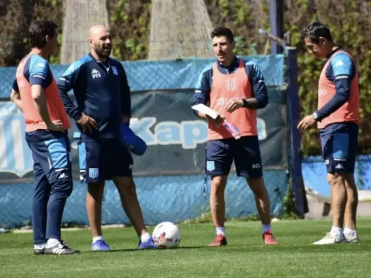 Racing Arano se podría sumar a Capria