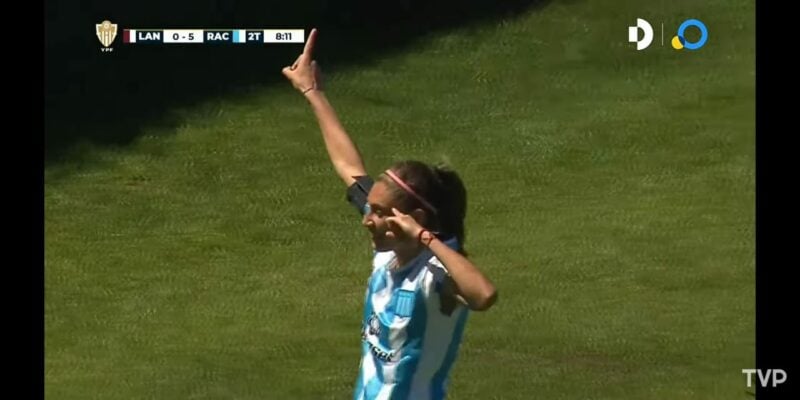 Racing, femenino.