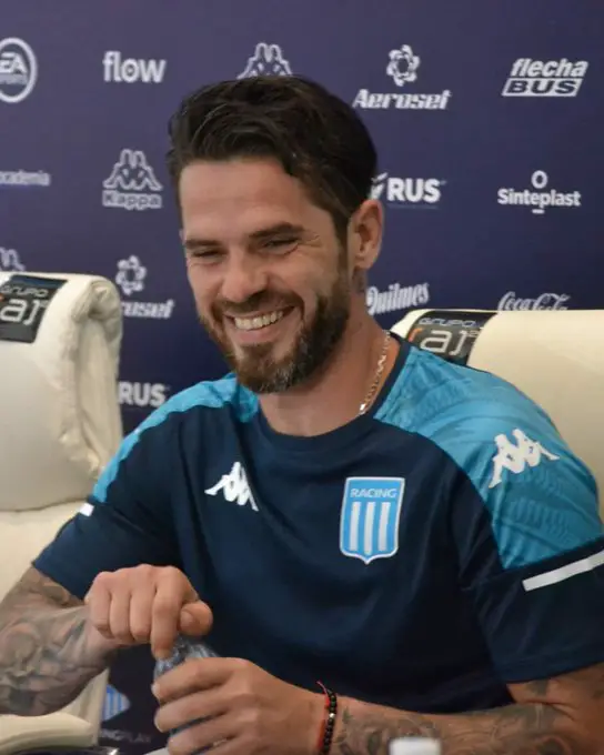 Gago ya pidió refuerzos para Racing, pero sin Libertadores...