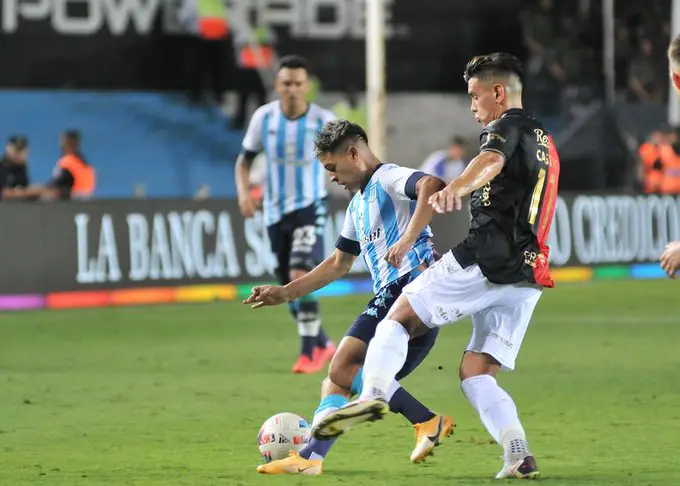 Racing Uno x UNo Colón Puntajes