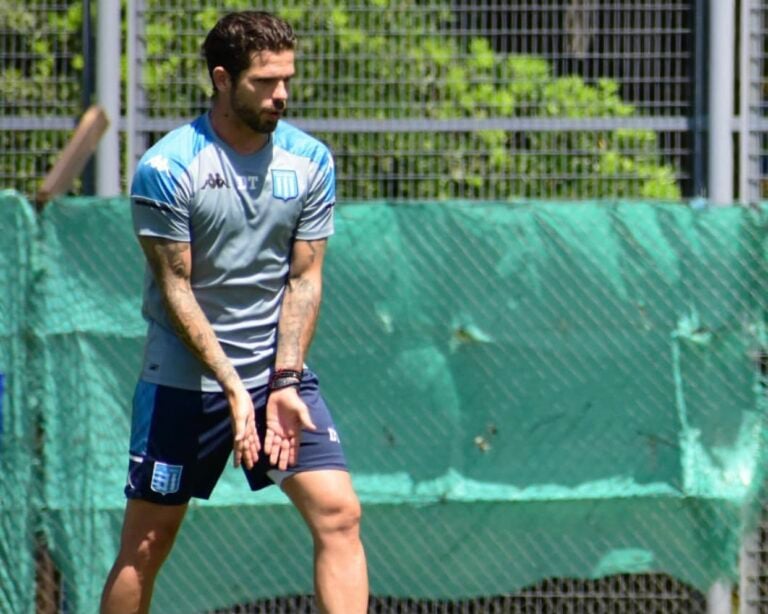 ¿Quién puede ser el 5 de Racing?