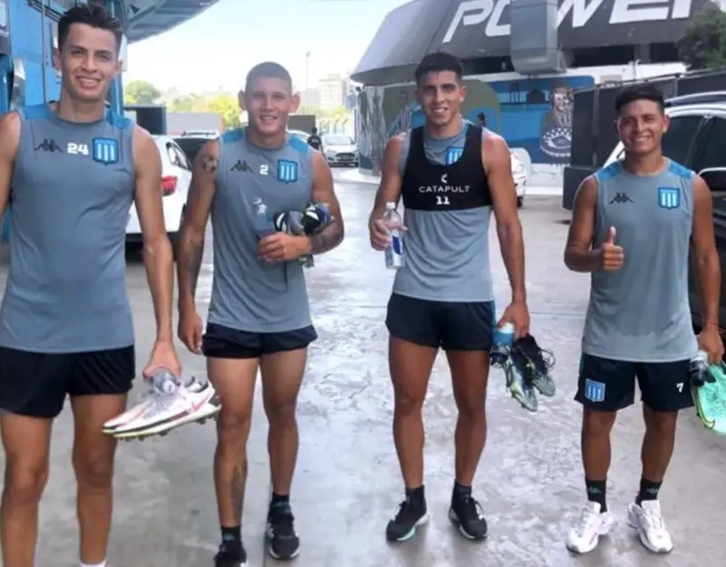 Racing, Cáceres, contrato.