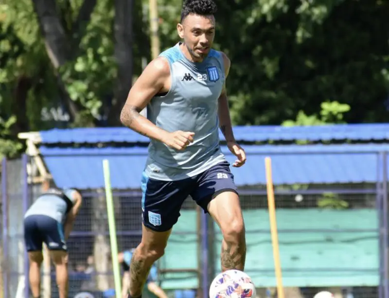 Racing Nery Domínguez