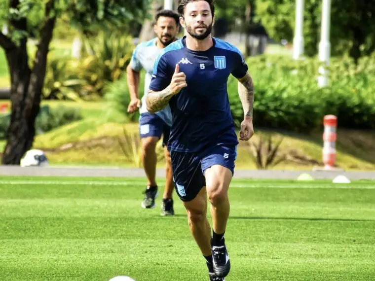 Eugenio Mena volvió a Racing