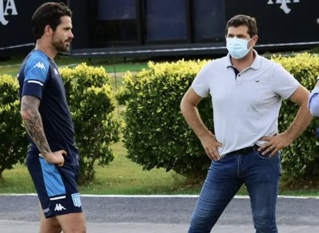 Gago no tendrá a Tissera en Racing