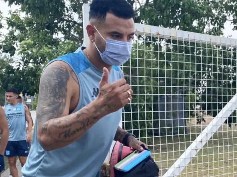 Cardona y su primer día en Racing