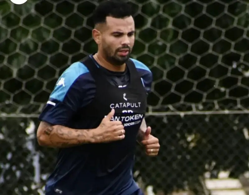 Cardona en la pretemporada de Racing.