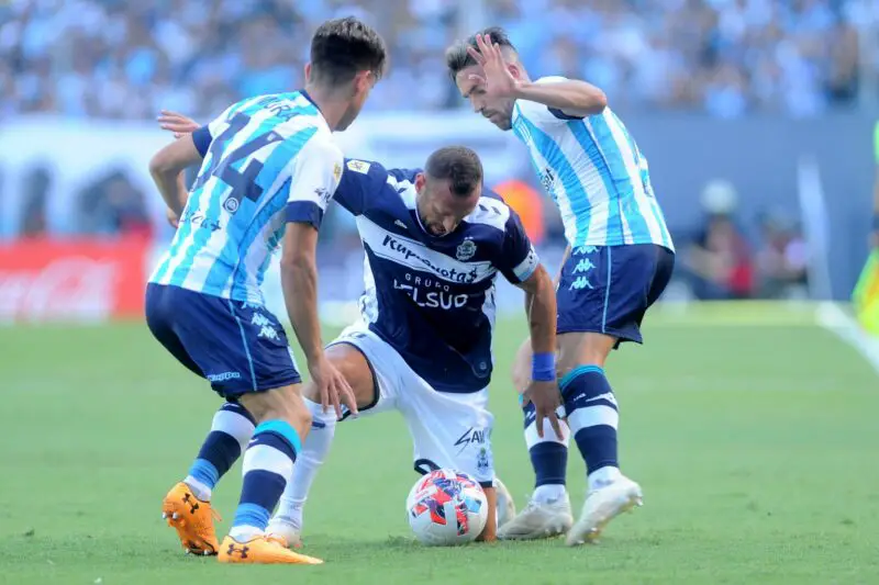 Mura, clave en la defensa de Racing