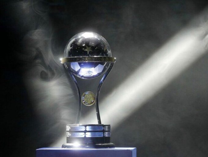 Racing rivales Copa Sudamericana