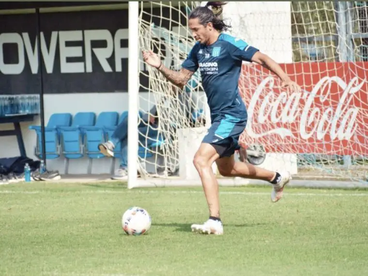 Schelotto titular en la Reserva de Racing