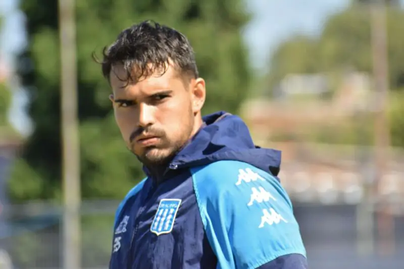 Racing Chila Gómez Defensa