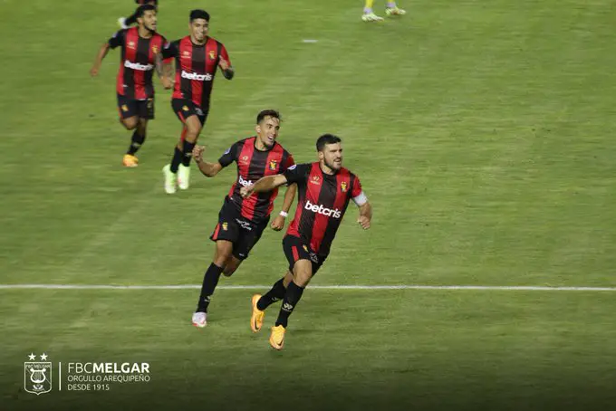 Racing - Melgar en Copa Sudamericana