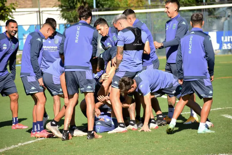 Racing Cuiabá Formaciones árbitro