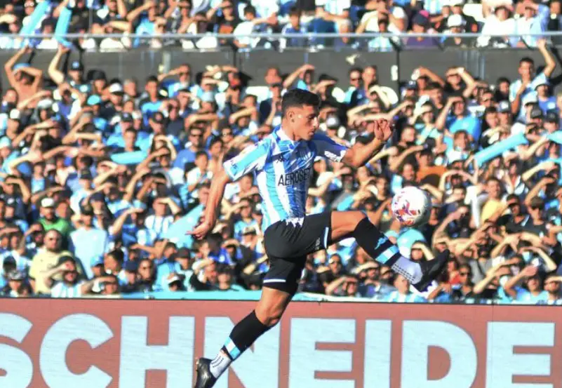 Chancalay es fundamental en el Racing de Gago y brilló ante el Cuiabá