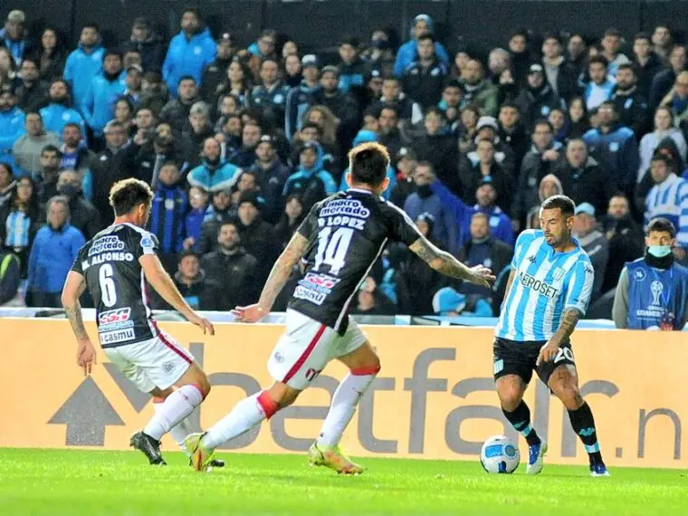 Racing perdió una fortuna en premios en la Copa Sudamericana