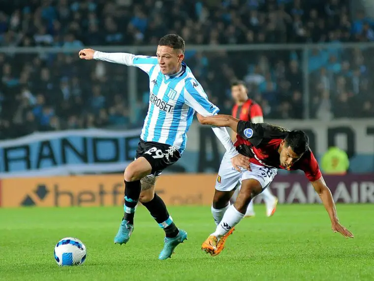 Vuelve Moreno en Racing