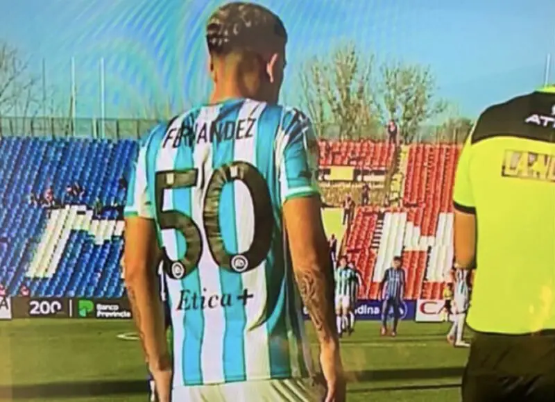 Racing Román Fernández debut