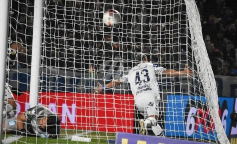 Chila Gómez y una noche difícil en Racing - Gimnasia