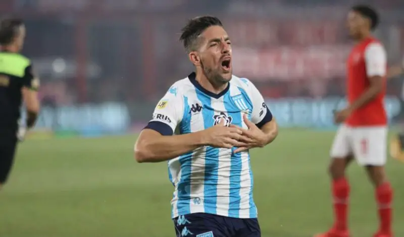 Hauche, vital en Racing contra Independiente