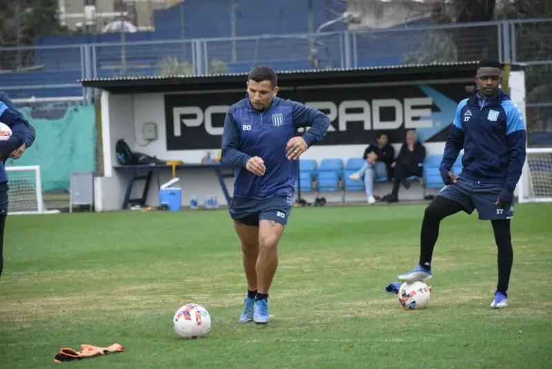 Vecchio y su lesión en Racing