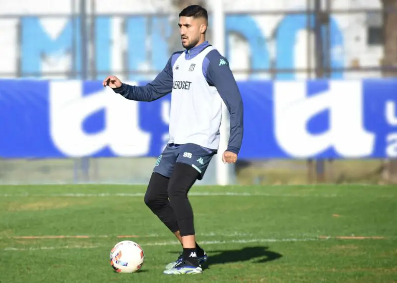 Galván habló tras su debut en Racing Newells