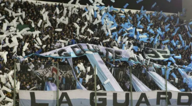 Racing y sus hinchas ante Central Córdoba