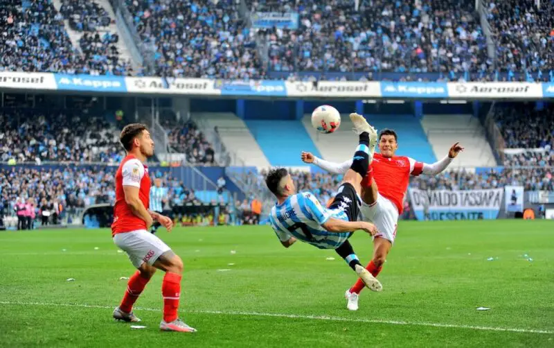 Gol de Hauche para Racing