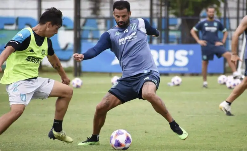 Racing formación Tigre