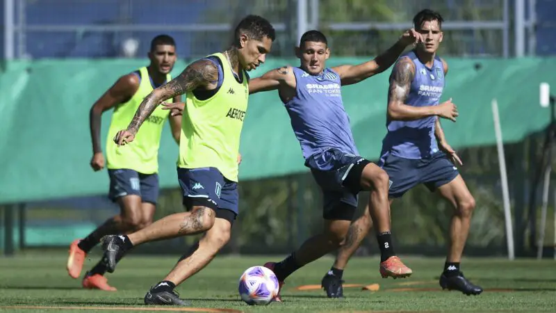 Racing Tigre formaciones árbitro