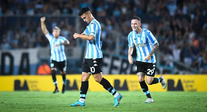 Piovi y Rojas los goles de Racing