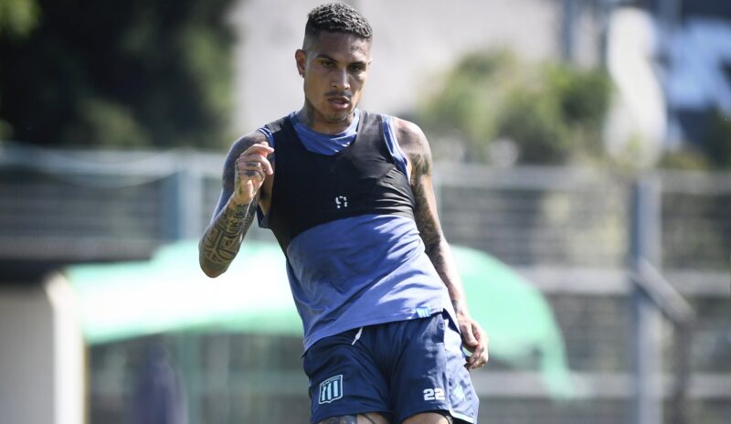 Racing Paolo Guerrero Boca