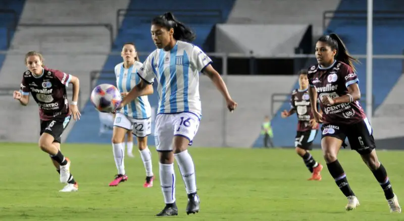 Racing femenino UAI Cilindro