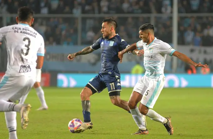 Racing Cilindro Atlético Tucumán