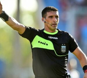 árbitro de Racing con Tigre