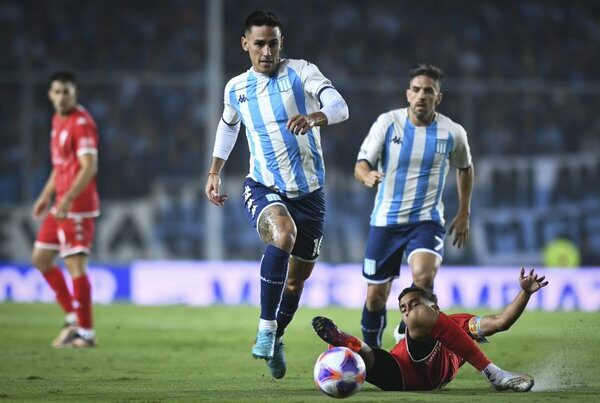 Racing le ganó a Huracán y ya quedó segundo
