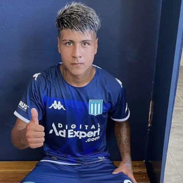 Insólito: ¿Por qué no debutó Pérez en Racing?