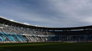 Los socios de Racing podrán patear penales en el Cilindro
