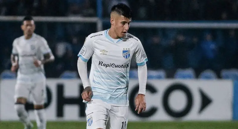 Pereyra Racing oferta refuerzo