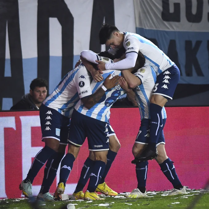 Racing Copa Libertadores Ojeda