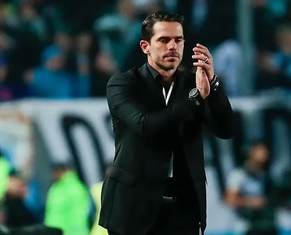 Racing con Independiente y otro Gago vs Tevez...