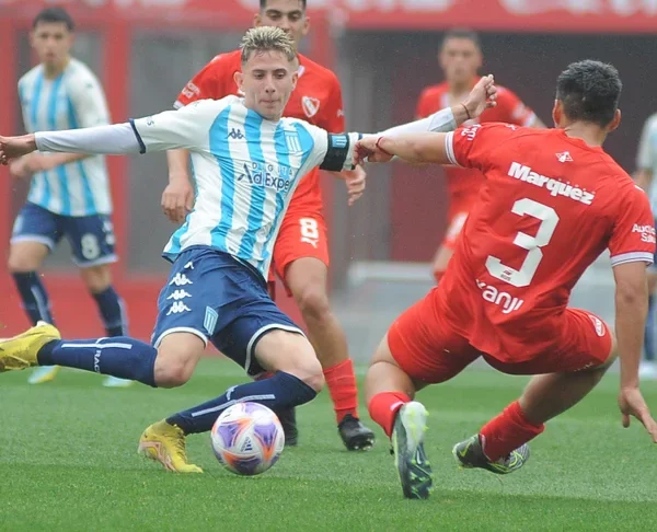 Uno x Uno de la Reserva de Racing con Independiente