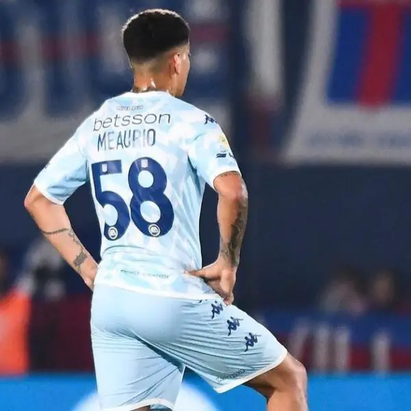 Qué pasó con Meaurio que dejó de jugar en Racing