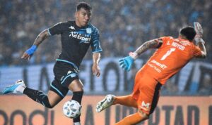 Los números de Roger Martínez contra Independiente