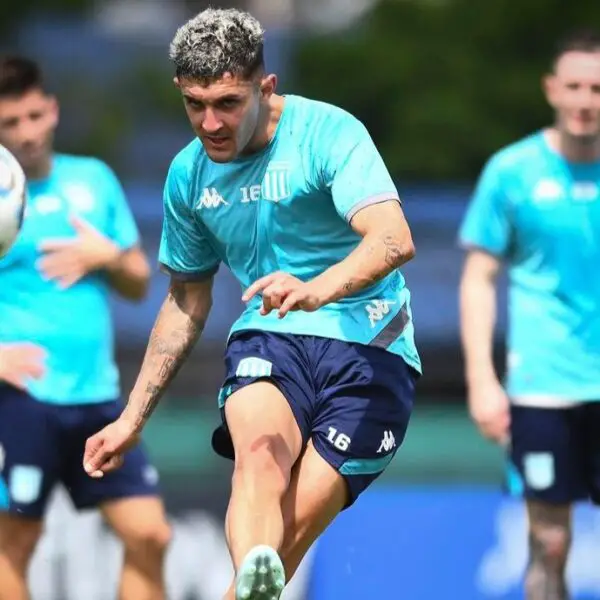 Se lesionó Martirena y quedó out