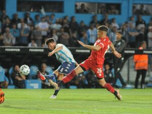 Racing goleó a Belgrano y terminó primero
