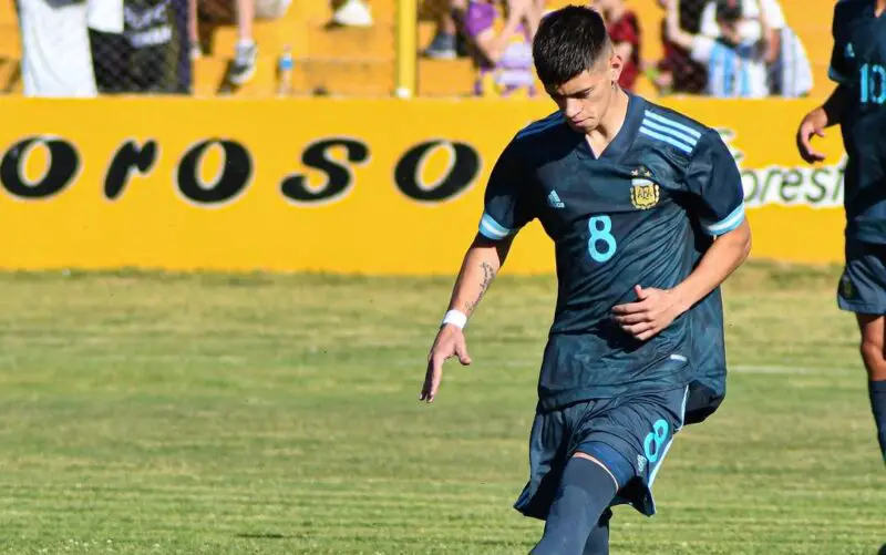 Racing Bergara refuerzo