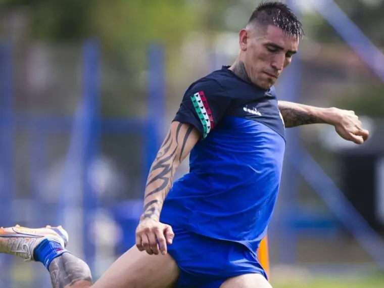 Centurión en Racing preocupa y en Velez
