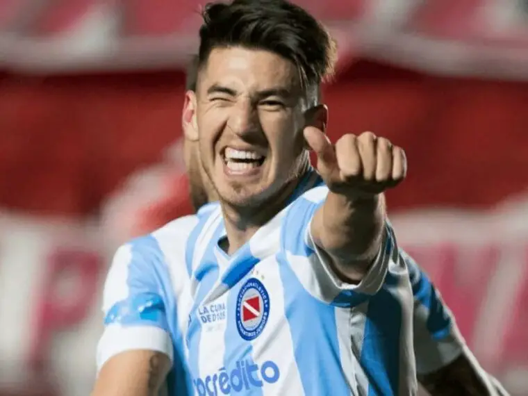 noticias racing mercado de pases