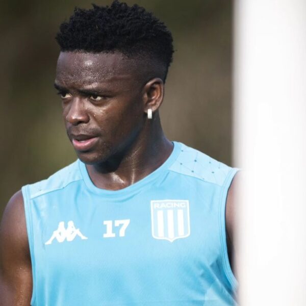 ¿Costas cambia en Racing por Carbonero?