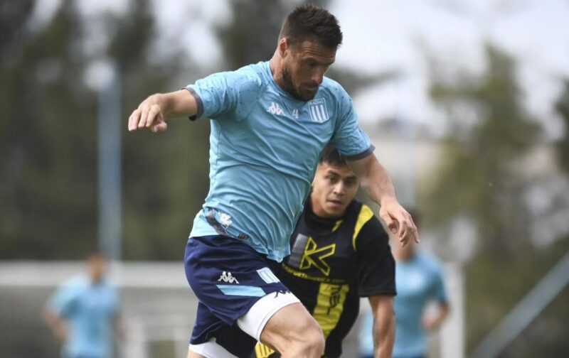 Racing Pillud contrato